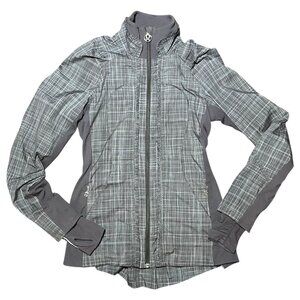 Lululemon Jacket Womens Sz 4 Gray Plaid Ruffle Pockets Logo Ahead Of The Curve